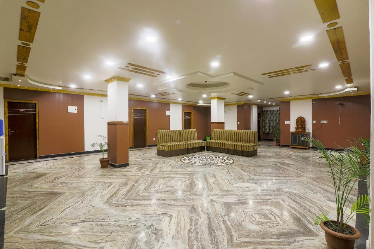 Hotel Oyo 36201 Sangam Grand Guwahati Exterior foto